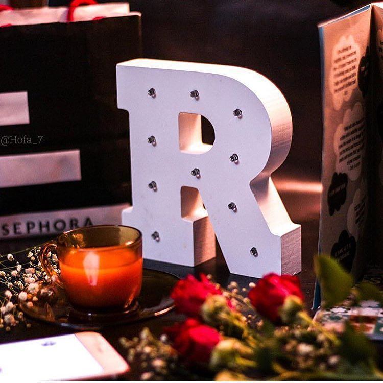 صور حرف r , تصميمات جميلة لحروف انجليزية - معنى الحب